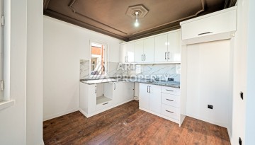 Квартира 2+1 с видом на море в Тосмуре — срочная продажа, 100 метров до пляжа - Ракурс 6