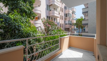 Квартира 2+1 в центре Аланьи — 200 метров до моря, после капитального ремонта - Ракурс 22