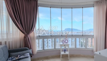 Просторная квартира 2+1 с видом на море и крепость Аланьи в районе Тосмур - Ракурс 1