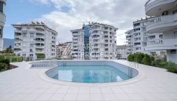 Просторная квартира 2+1 с видом на море и крепость Аланьи в районе Тосмур - Ракурс 2