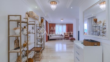 Просторная квартира 2+1 с видом на море и крепость Аланьи в районе Тосмур - Ракурс 10