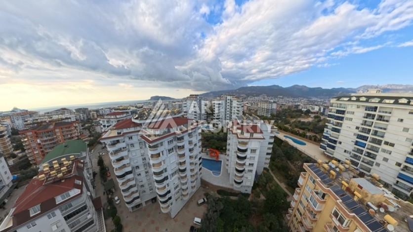 Просторная квартира 2+1 с видом на море и крепость Аланьи в районе Тосмур - Ракурс 18