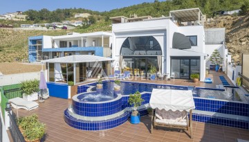 Вилла 3+1 с частным бассейном, 200 кв.м. Каргыджак, Алания - Ракурс 2