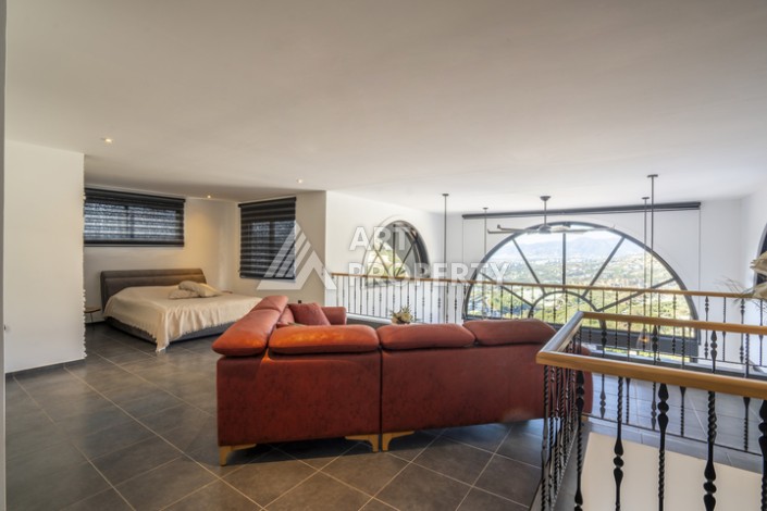 Вилла 3+1 с частным бассейном, 200 кв.м. Каргыджак, Алания - Ракурс 18