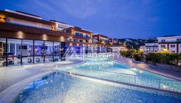 Большая квартира 2+1 в районе Каргыджак, 125 кв.м. Элитная недвижимость в Алании - Ракурс 1