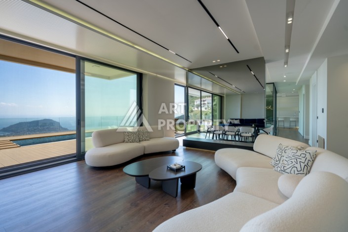 Престижная вилла 4+1 с большим участком в районе Тепе, с участком 1475 кв.м. - Ракурс 0