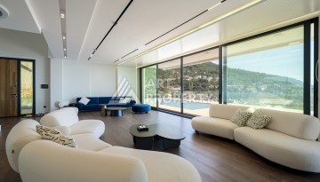 Престижная вилла 4+1 с большим участком в районе Тепе, с участком 1475 кв.м. - Ракурс 4