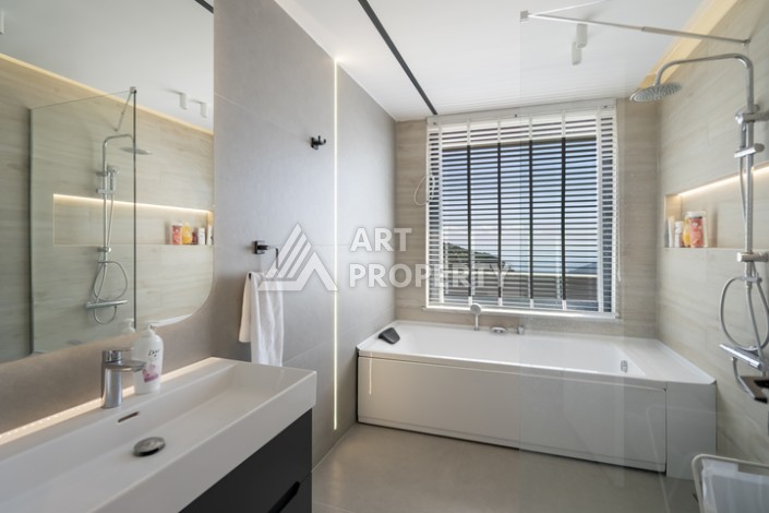 Престижная вилла 4+1 с большим участком в районе Тепе, с участком 1475 кв.м. - Ракурс 10