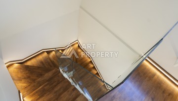 Престижная вилла 4+1 с большим участком в районе Тепе, с участком 1475 кв.м. - Ракурс 16