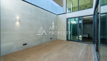 Престижная вилла 4+1 с большим участком в районе Тепе, с участком 1475 кв.м. - Ракурс 27