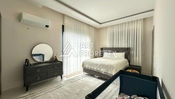 Двухуровневая квартира 3+1 с отдельной кухней в районе Оба, 180 м² - Ракурс 8