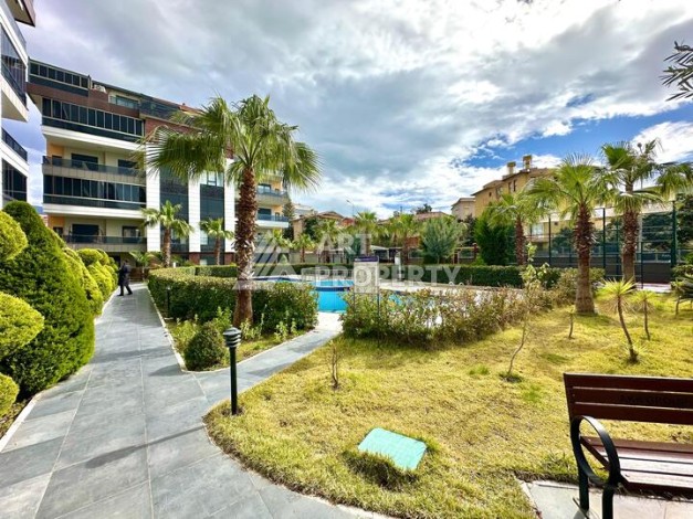 Двухуровневая квартира 3+1 с отдельной кухней в районе Оба, 180 м² - Ракурс 24