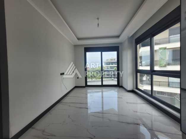 Квартира 1+1 в элитной резиденции района Оба, Алания — 55 м² с видом на бассейн - Ракурс 16