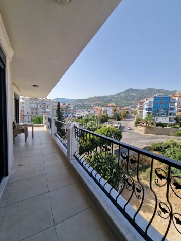 Квартира 3+1 с отдельной кухней в центре Алании — 145 м² - Ракурс 27