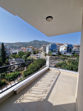 Квартира 3+1 с отдельной кухней в центре Алании — 145 м² - Ракурс 28