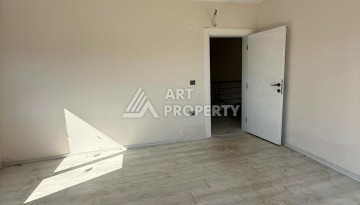 Двухуровневая квартира 4+1 с видом на море в районе Чыплаклы, Алания — 170 м² - Ракурс 4