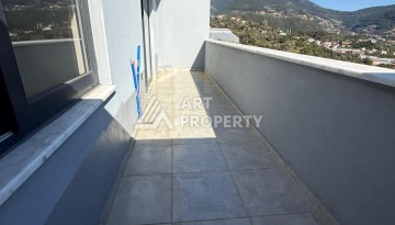 Двухуровневая квартира 4+1 с видом на море в районе Чыплаклы, Алания — 170 м² - Ракурс 6