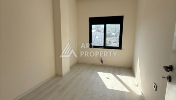 Двухуровневая квартира 4+1 с видом на море в районе Чыплаклы, Алания — 170 м² - Ракурс 7