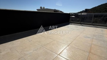 Двухуровневая квартира 4+1 с видом на море в районе Чыплаклы, Алания — 170 м² - Ракурс 10