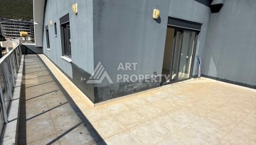 Двухуровневая квартира 4+1 с видом на море в районе Чыплаклы, Алания — 170 м² - Ракурс 17