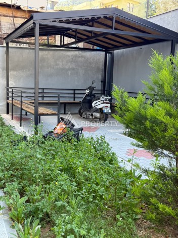 Двухуровневая квартира 4+1 с видом на море в районе Чыплаклы, Алания — 170 м² - Ракурс 32