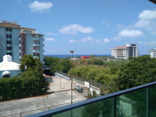 Двухкомнатная квартира в 150 метрах от Средиземного моря в районе Кестель, 55 м2 - Ракурс 8