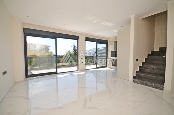 Садовый дуплекс  2+1 в современном комплексе, район Демирташ. - Ракурс 0