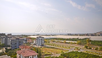 Уютная квартира 1+1 с потрясающим видом на море и город в современном комплексе в районе Демирташ. - Ракурс 10