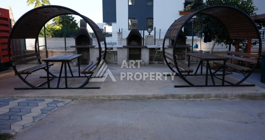 Квартира 1+1 с отдельной кухней в районе Томюк, Мерсин — 450 м до моря - Ракурс 7