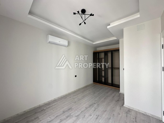 Квартира 1+1 с отдельной кухней в районе Томюк, Мерсин — 450 м до моря - Ракурс 24