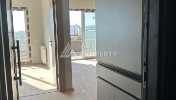 Квартира 1+1 с видом на море в Мерсине, Коджахасанлы, 60 кв.м. - Ракурс 5