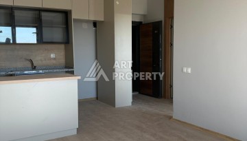 Квартира 1+1 с видом на море в Мерсине, Коджахасанлы, 60 кв.м. - Ракурс 10