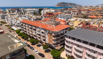 Меблированная квартира 1+1 в районе Оба, 500 м от пляжа - Ракурс 1