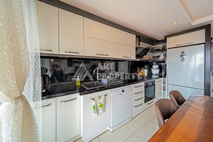 Большая квартира 3+1 с видом на море, 196 кв.м. в районе Тосмур, Алания. - Ракурс 3