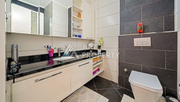 Большая квартира 3+1 с видом на море, 196 кв.м. в районе Тосмур, Алания. - Ракурс 18