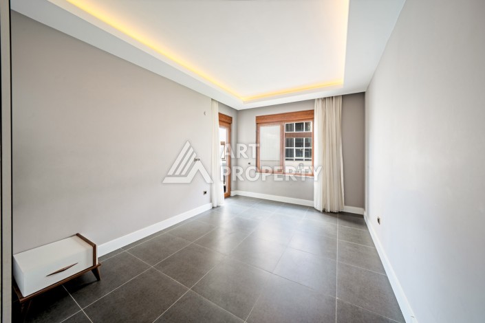 Просторная квартира 3+1 в центре района Оба, 144 кв.м. - Ракурс 3