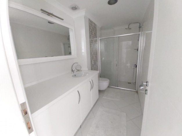 Квартира 1+1 у моря в районе Оба, 55 м2 - Ракурс 2