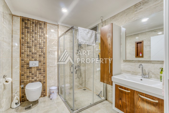 Просторная квартира 1+1 площадью 85 м² в Махмутларе в 500 метрах от моря - Ракурс 17