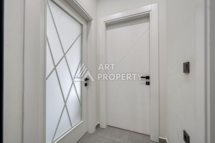 Современная квартира 1+1 в новом доме 2023 года в Махмутларе в 550 метрах от моря - Ракурс 2