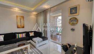 Просторная квартира 1+1 в Махмутларе в 200 метрах от моря с панорамными видами - Ракурс 5