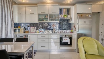 Просторная квартира 1+1 в Махмутларе в 200 метрах от моря с панорамными видами - Ракурс 16