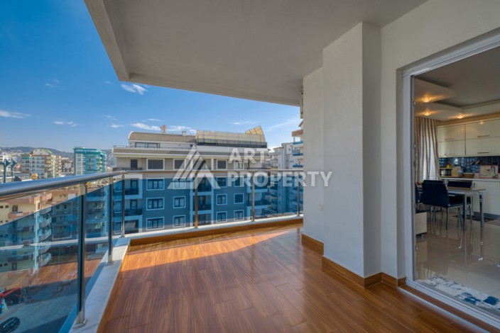 Просторная квартира 1+1 в Махмутларе в 200 метрах от моря с панорамными видами - Ракурс 19