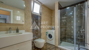 Просторная квартира 1+1 в Махмутларе в 200 метрах от моря с панорамными видами - Ракурс 21