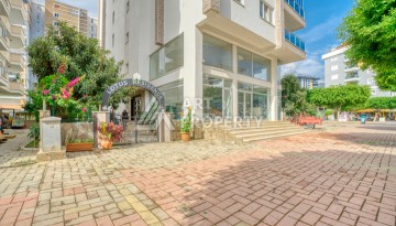 Просторная квартира 1+1 в Махмутларе в 200 метрах от моря с панорамными видами - Ракурс 24