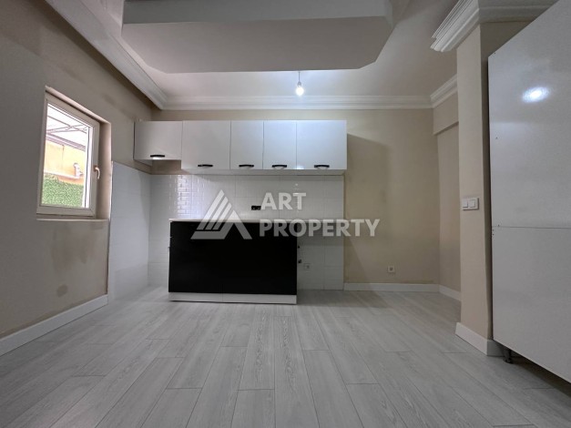 Уютная квартира 2+1 в самом центре Алании, всего в нескольких минутах от моря. - Ракурс 6