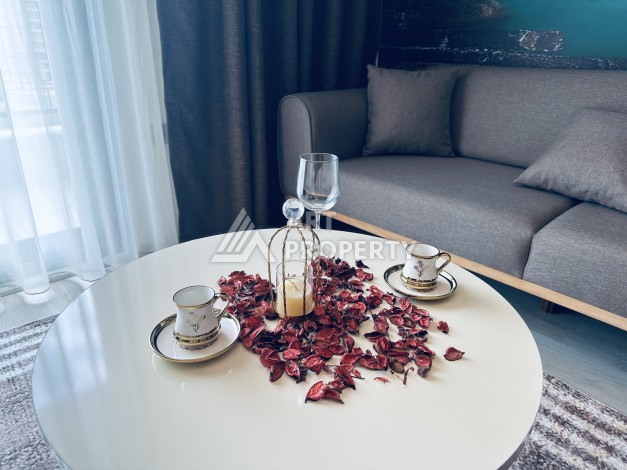 Уютная квартира 1+1 в центре Махмутлара — отличный вариант для жизни и отдыха у моря. - Ракурс 4