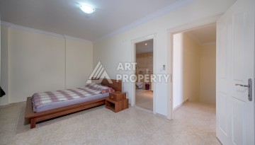 Просторная квартира 4+1 в комплексе с развитой инфраструктурой в районе Тосмур — идеальный вариант для комфортной жизни у моря - Ракурс 4