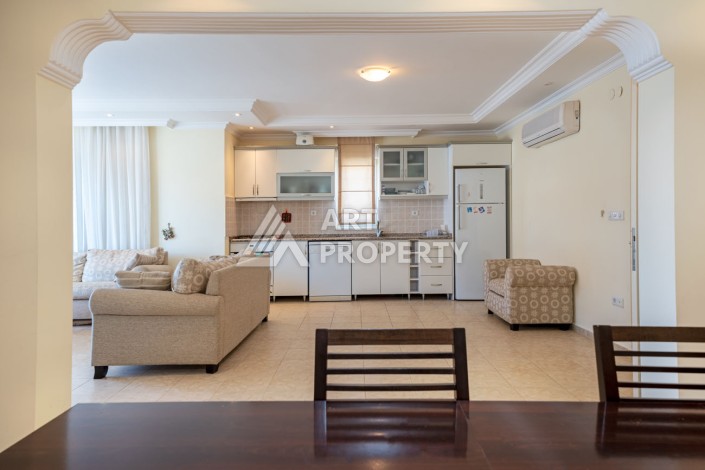 Просторная квартира 4+1 в комплексе с развитой инфраструктурой в районе Тосмур — идеальный вариант для комфортной жизни у моря - Ракурс 5