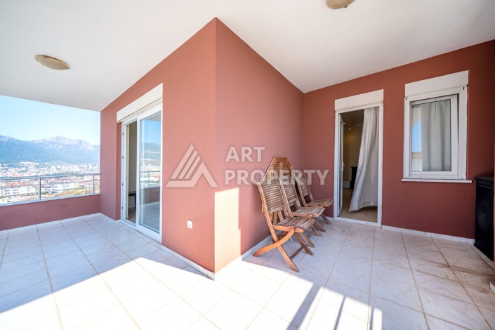 Просторная квартира 4+1 в комплексе с развитой инфраструктурой в районе Тосмур — идеальный вариант для комфортной жизни у моря - Ракурс 8