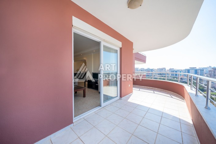 Просторная квартира 4+1 в комплексе с развитой инфраструктурой в районе Тосмур — идеальный вариант для комфортной жизни у моря - Ракурс 9